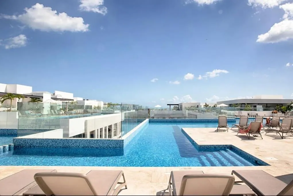 Ipana 515 1Bdr Penthouse Private Hot Tub Apartment Playa del Carmen