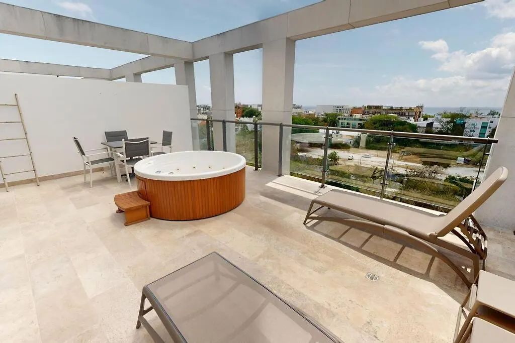 Ipana 515 1Bdr Penthouse Private Hot Tub Apartment Playa del Carmen Mexico